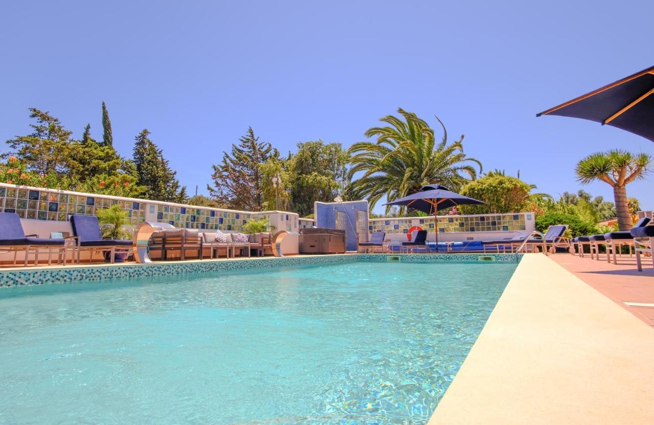 Casa Monte Cristo Apartments - Lemon Lagos Kültér fotó